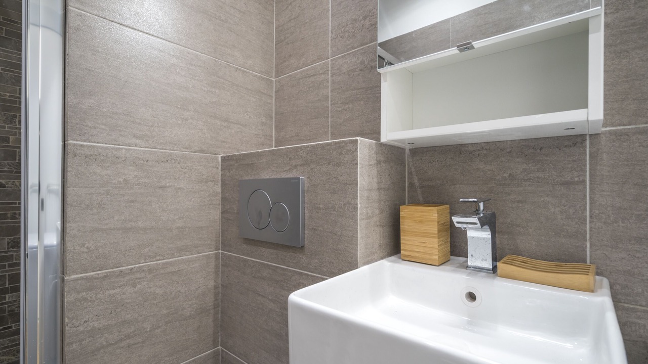 Photo of Bathroom in Fontenay-aux-Roses