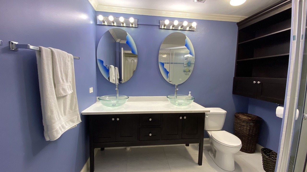 Photo of Bathroom in Orange Bay