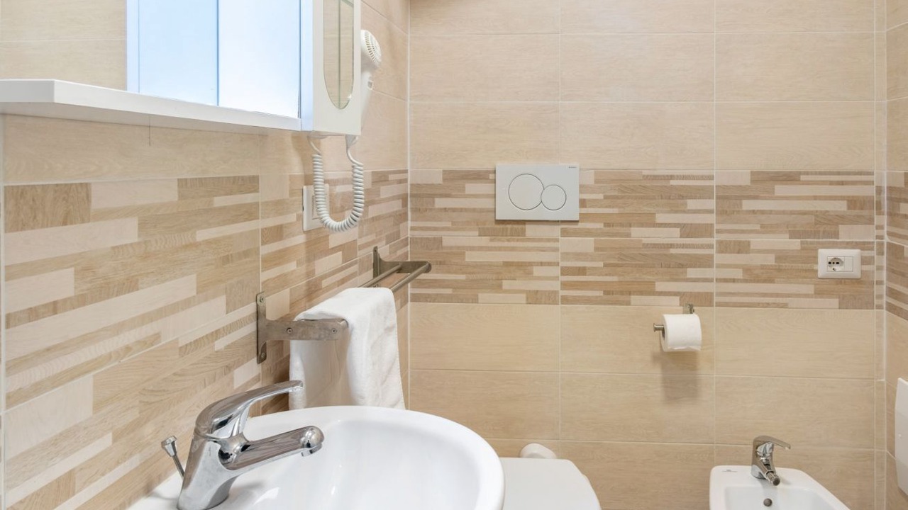 Photo of Bathroom in Peraga