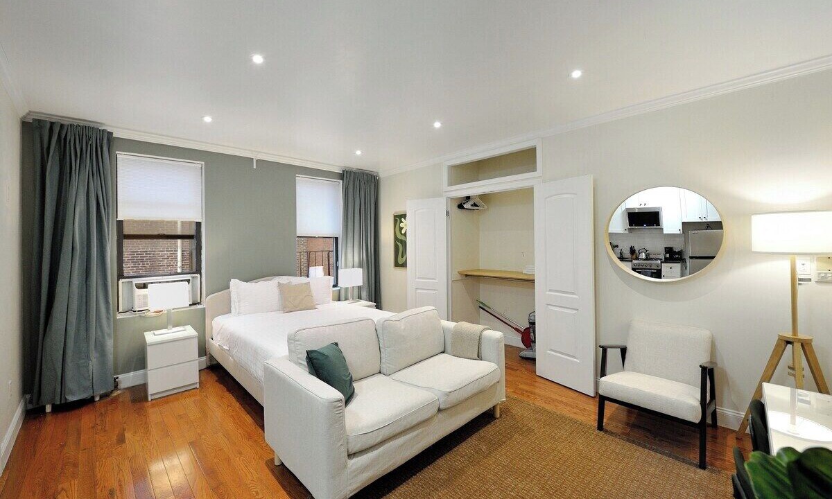 Photo of Bedroom in Kips Bay