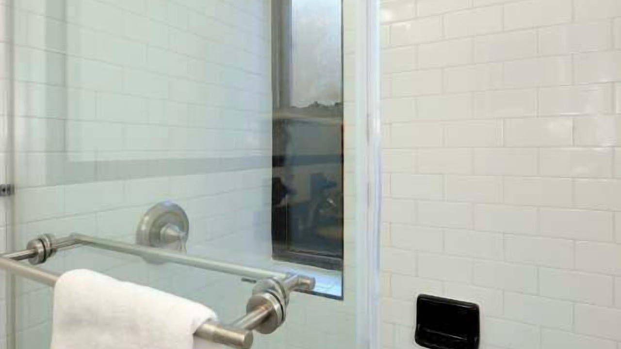 Photo of Bathroom in Kips Bay