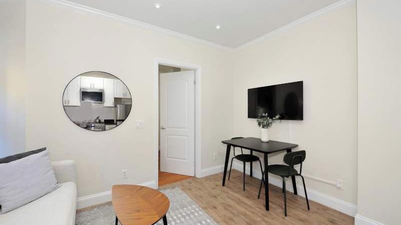 Photo of Livingroom in Kips Bay