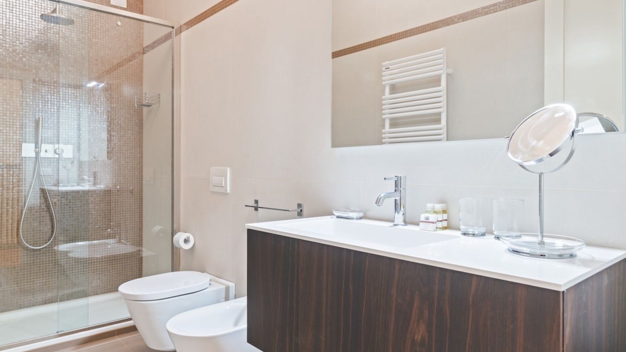 Photo of Bathroom in Historic Centre