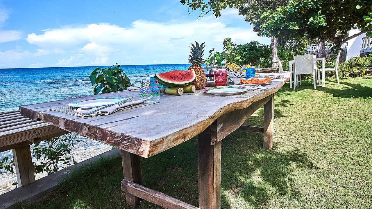 Photo of Outdoor in Runaway Bay