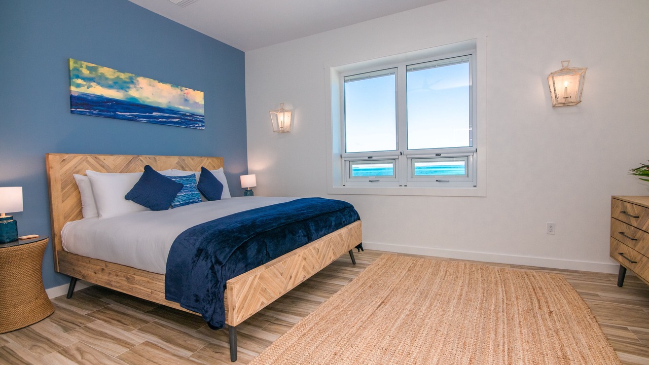 Photo of Bedroom in Tar Bay