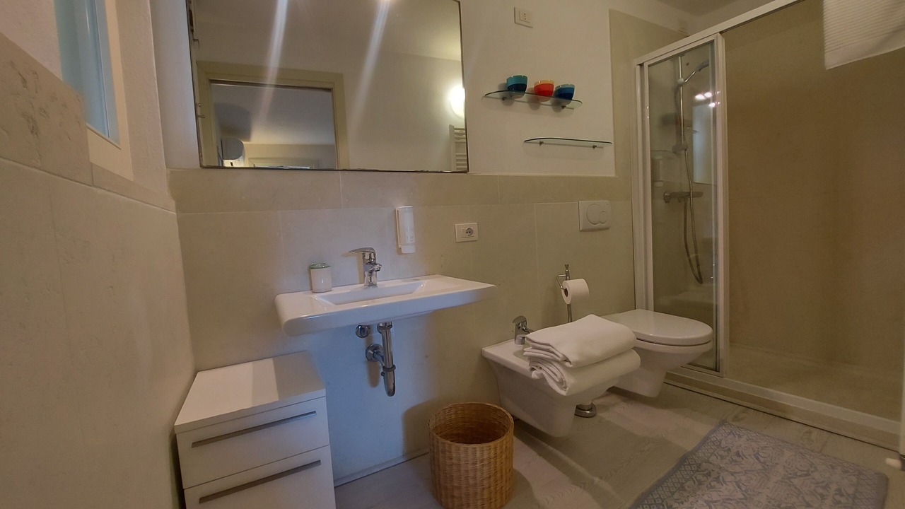 Photo of Bathroom in Frader