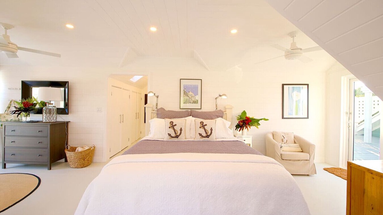 Photo of Bedroom in Governor's Harbour