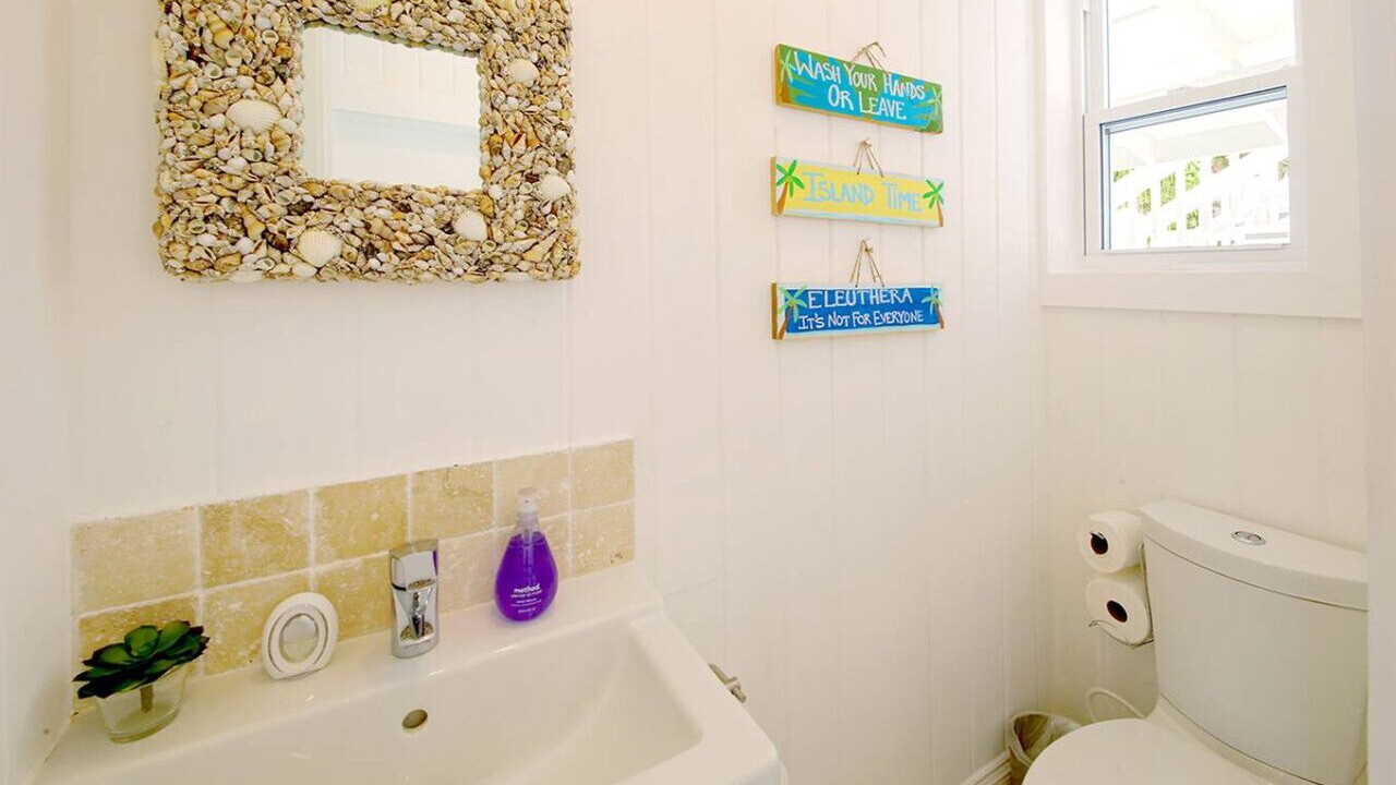 Photo of Bathroom in Governor's Harbour
