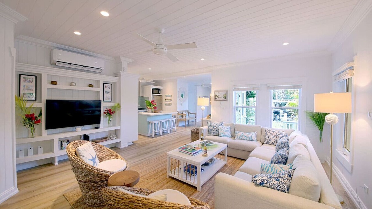 Photo of Livingroom in Governor's Harbour
