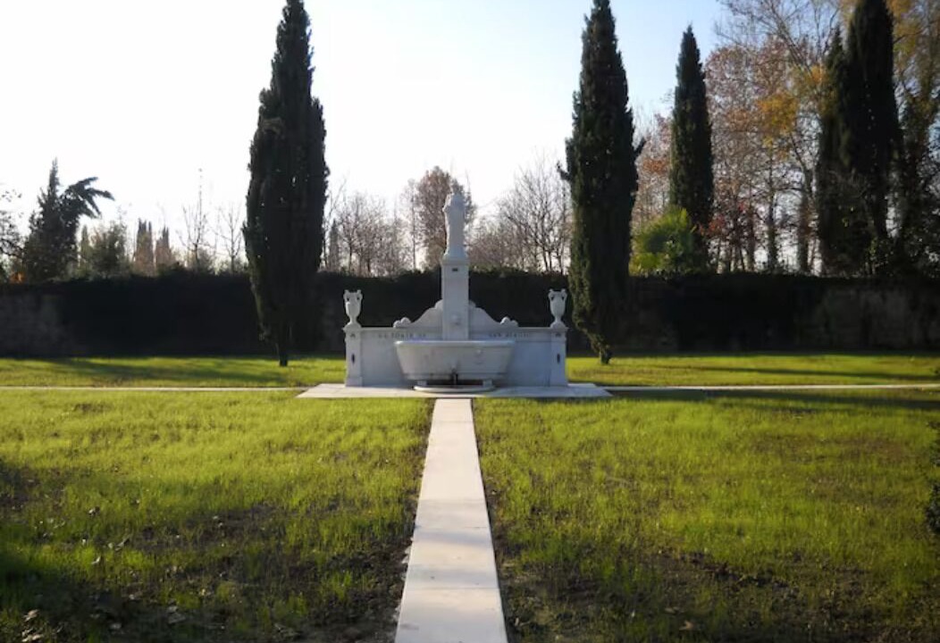 Photo of Outdoor in Rovare