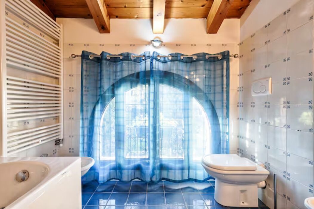 Photo of Bathroom in Rovare