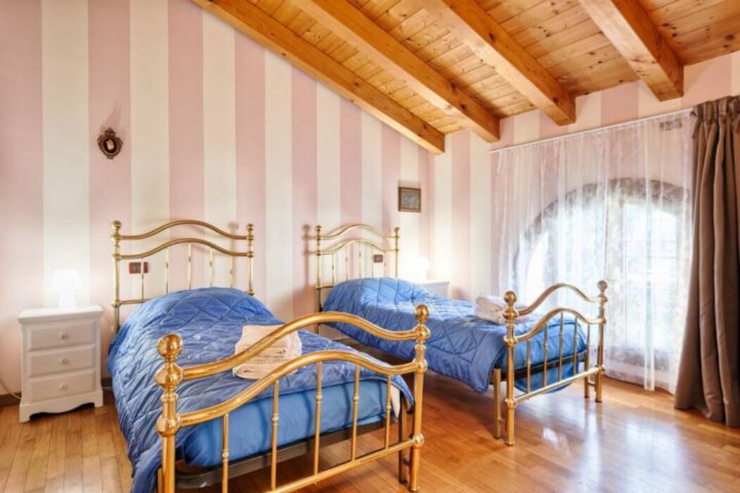 Photo of Bedroom in Rovare