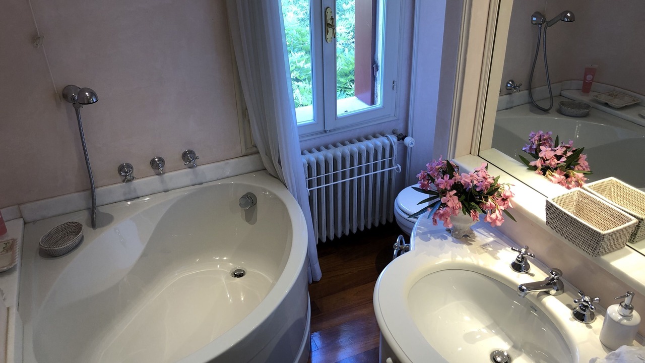 Photo of Bathroom in Asolo