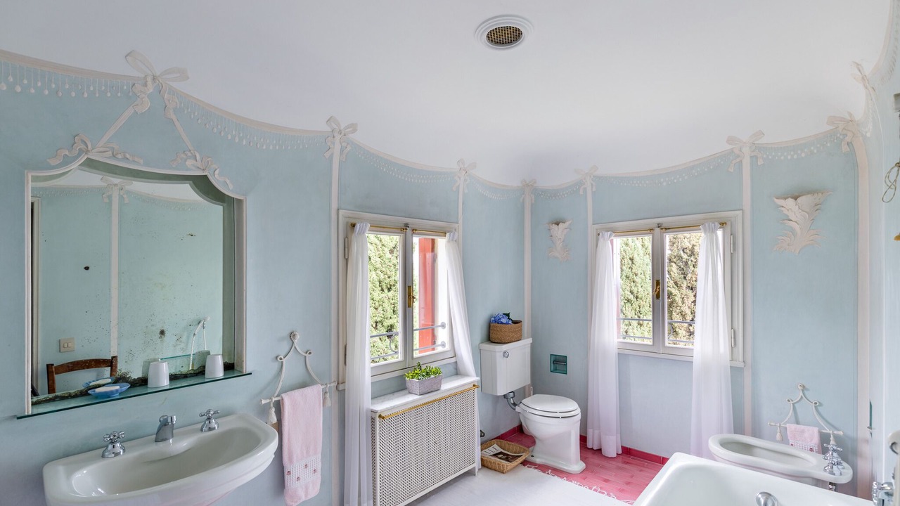 Photo of Bathroom in Asolo