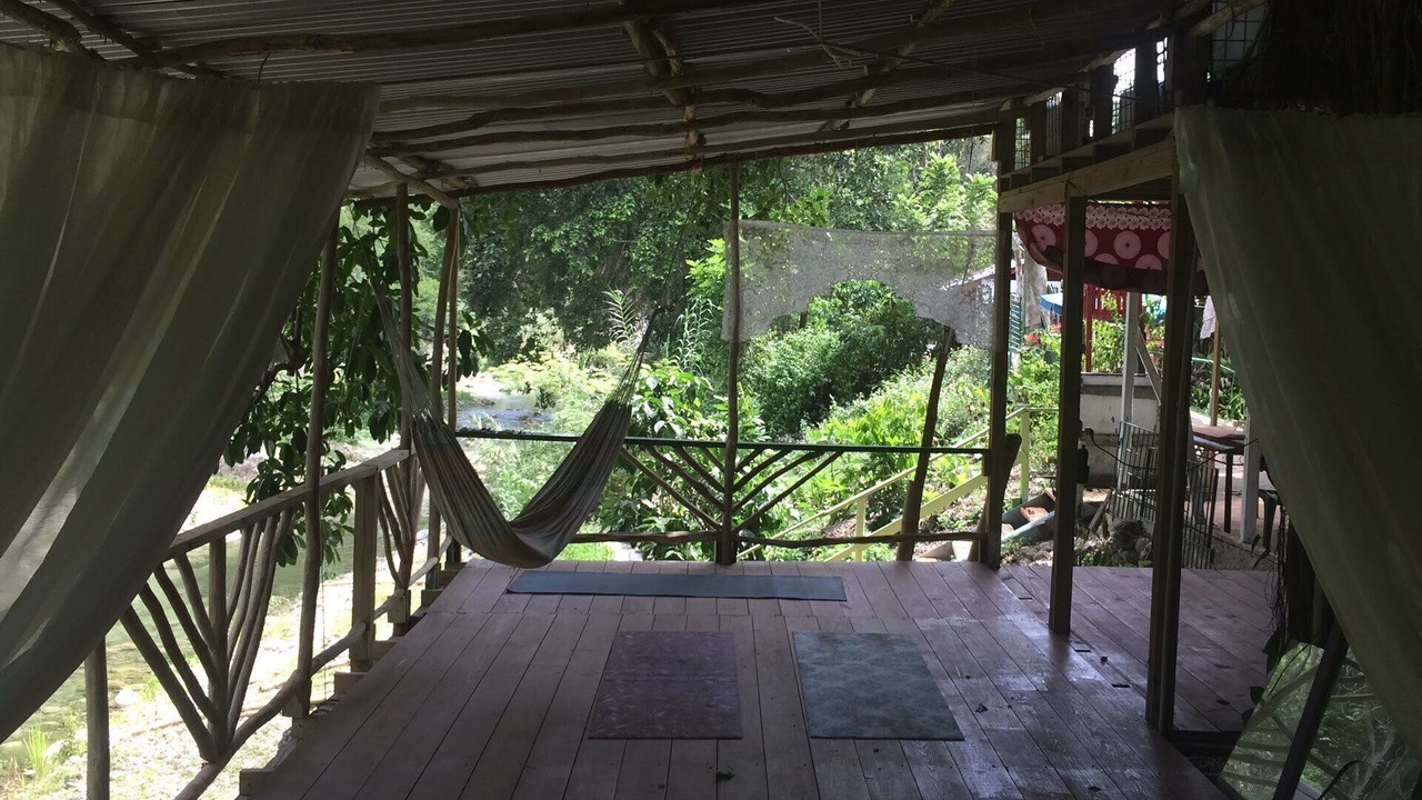 Photo of Patio Balcony in Tower Isle