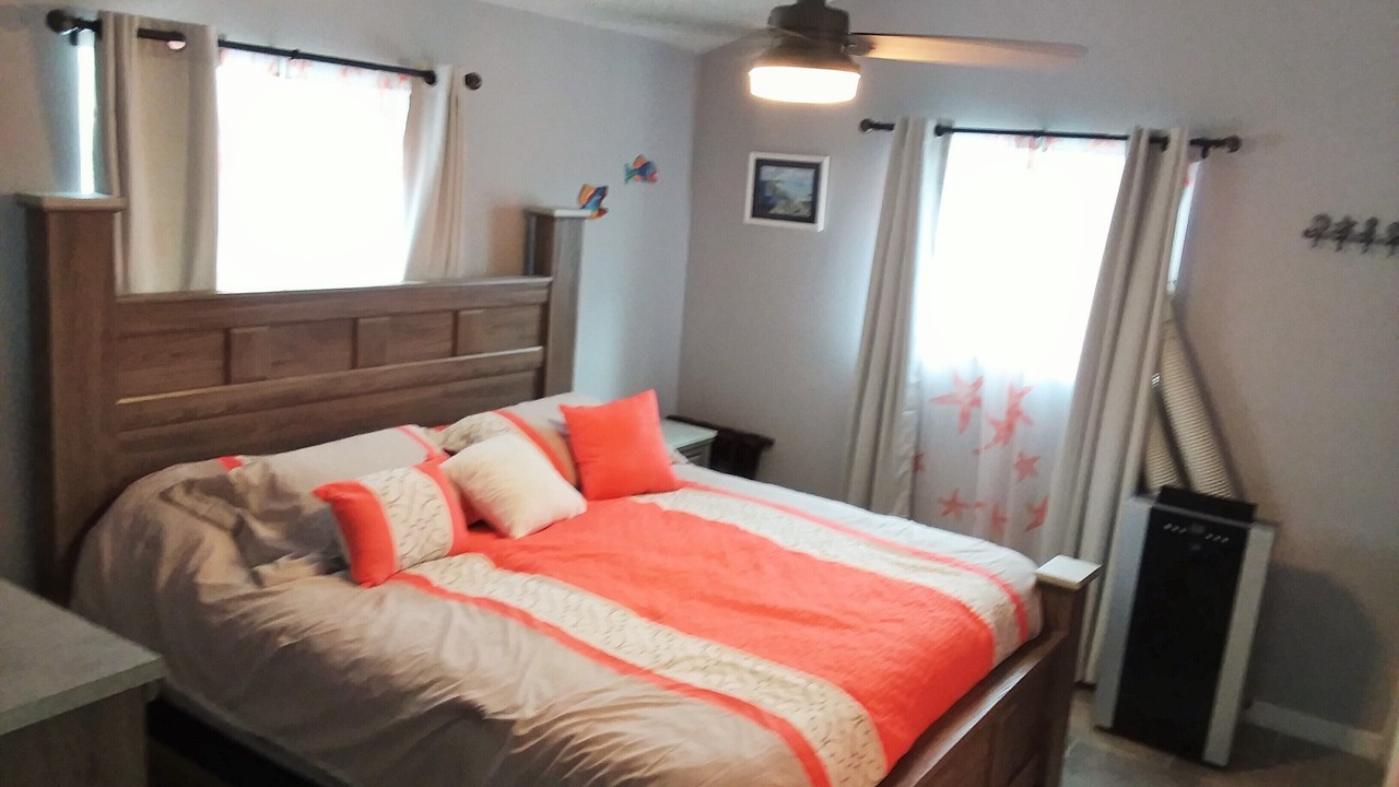 Photo of Bedroom in Governor's Harbour