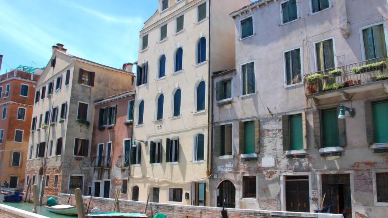 Photo of Others in Dorsoduro