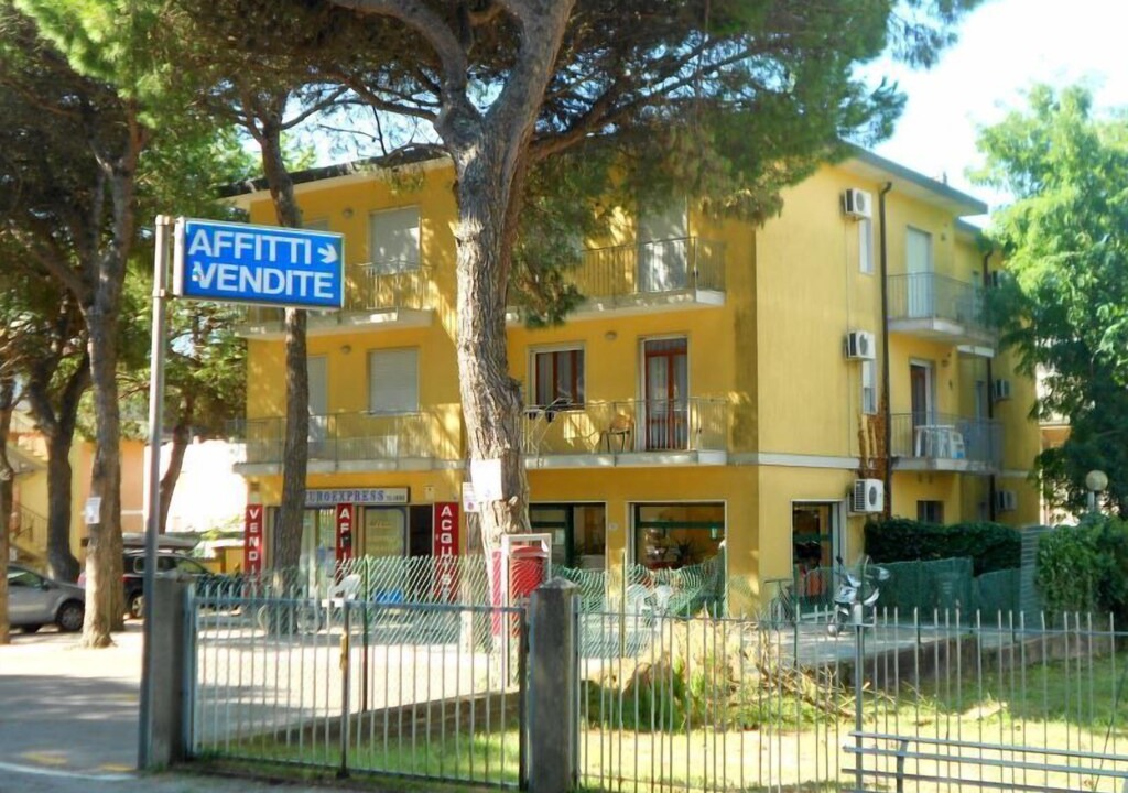 Photo of Buildings in Rosapineta