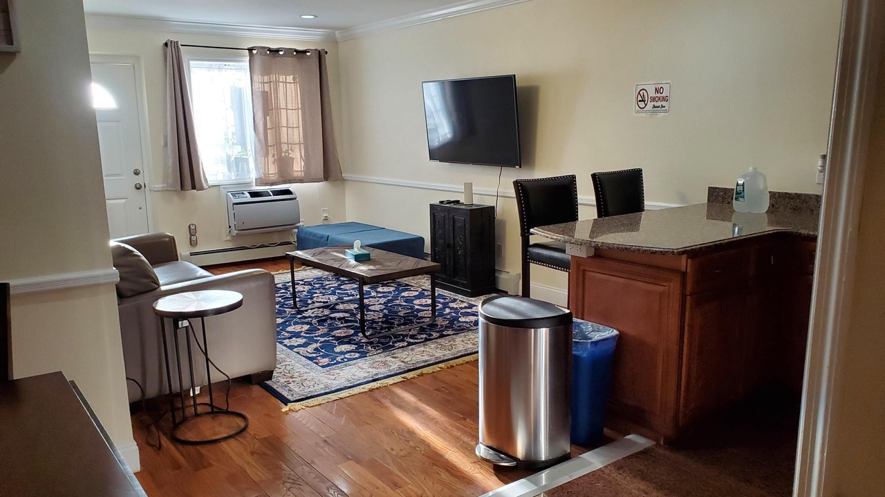 Photo of Livingroom in Queens