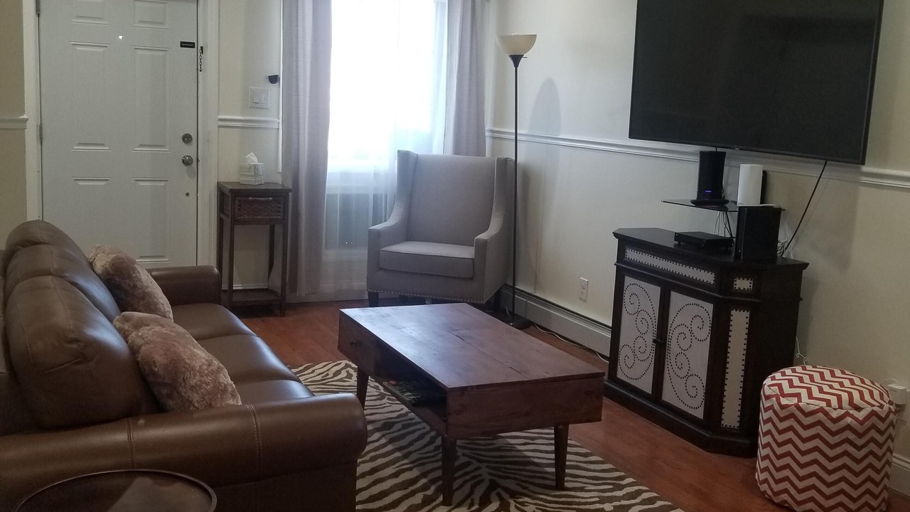 Photo of Livingroom in Queens