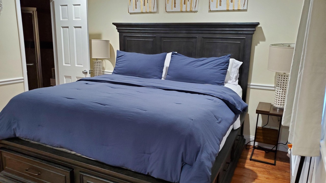 Photo of Bedroom in Queens
