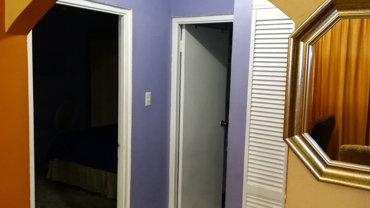 Photo of Bedroom in Spanish Town