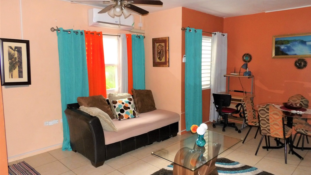 Photo of Bedroom in Spanish Town