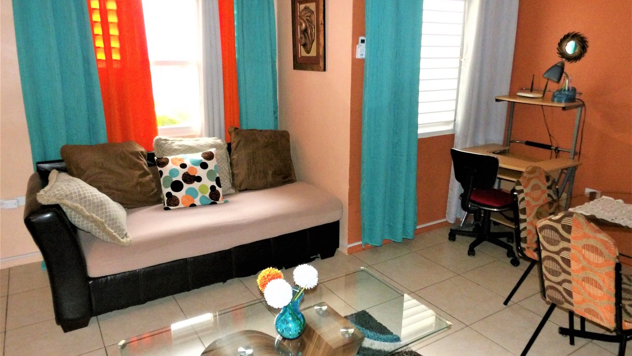 Photo of Livingroom in Spanish Town