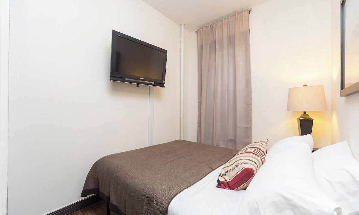 Photo of Bedroom in Kips Bay