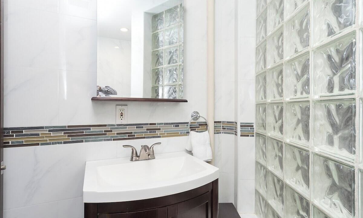 Photo of Bathroom in Kips Bay