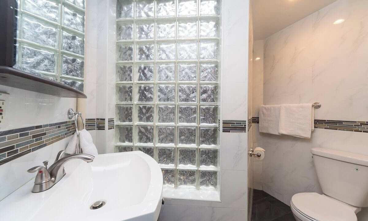 Photo of Bathroom in Kips Bay