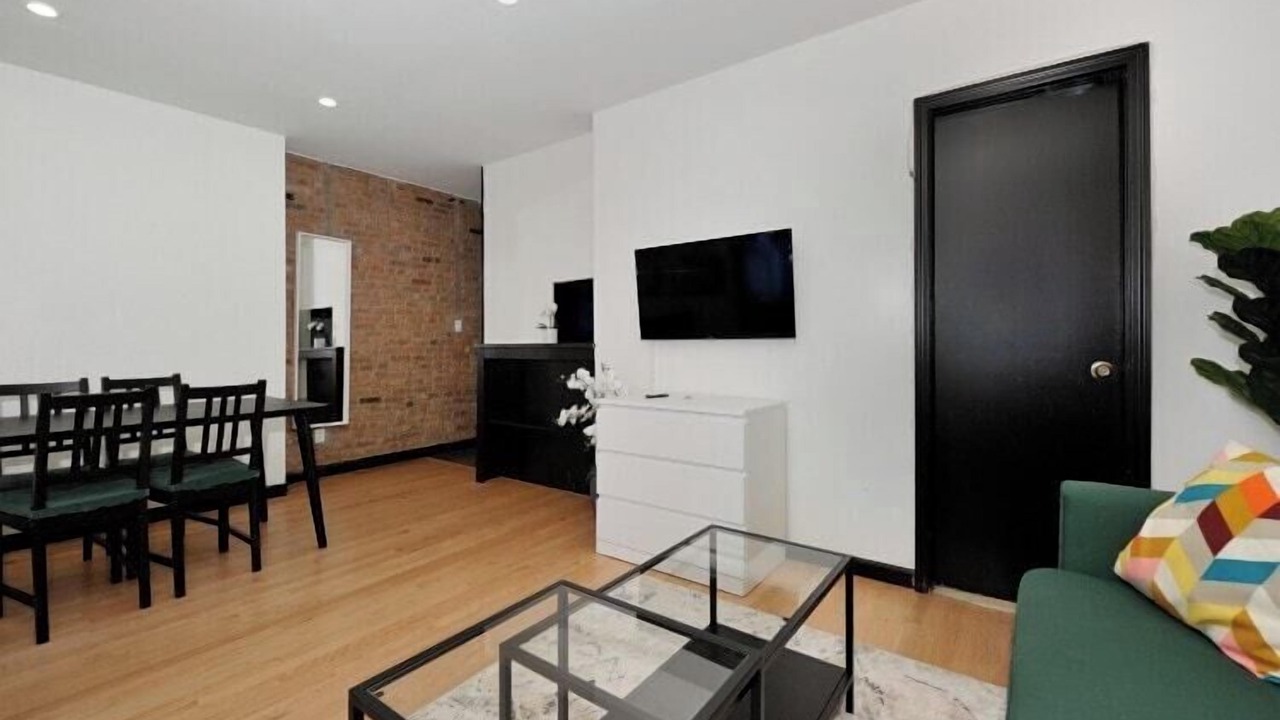 Photo of Livingroom in Kips Bay