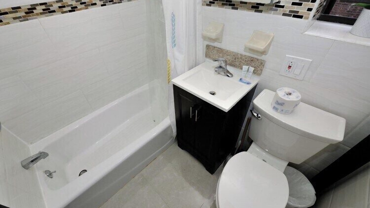 Photo of Bathroom in Kips Bay