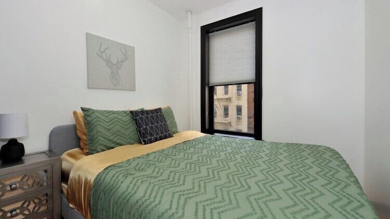 Photo of Bedroom in Kips Bay