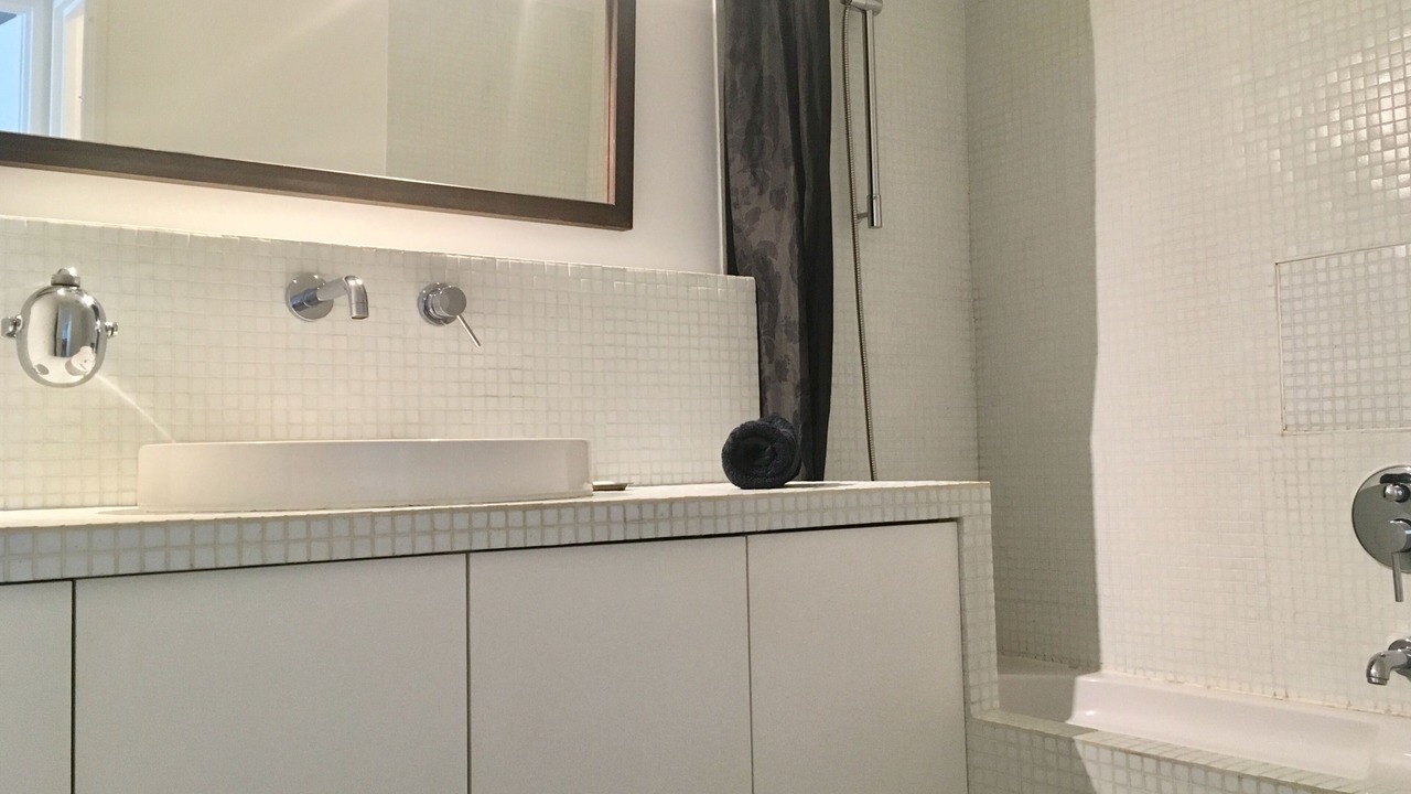 Photo of Bathroom in Quartier de la Goutte-d'Or