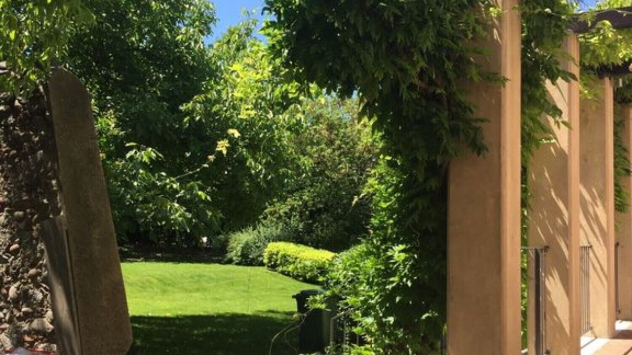 Photo of Outdoor in Sandra