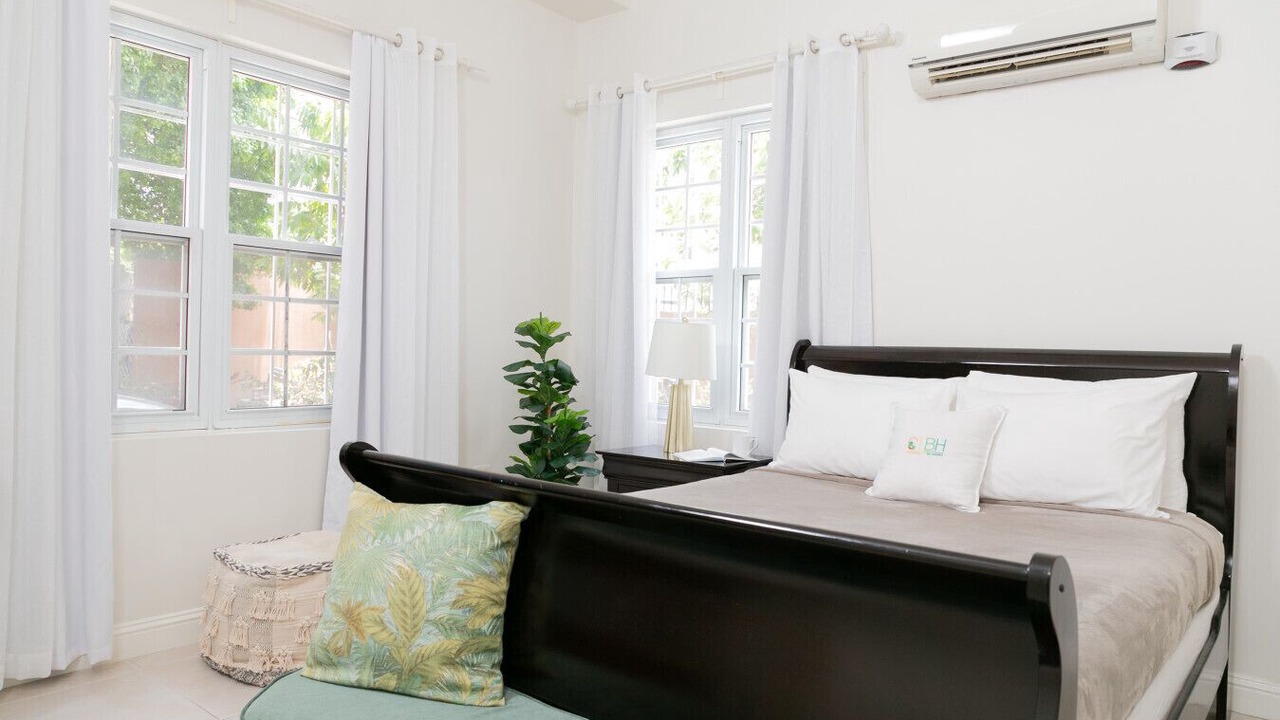 Photo of Bedroom in New Kingston