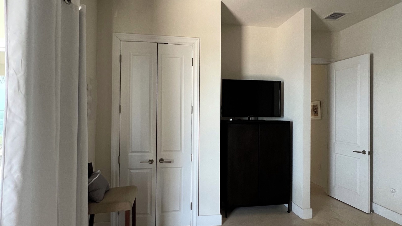Photo of Bedroom in Alice Town