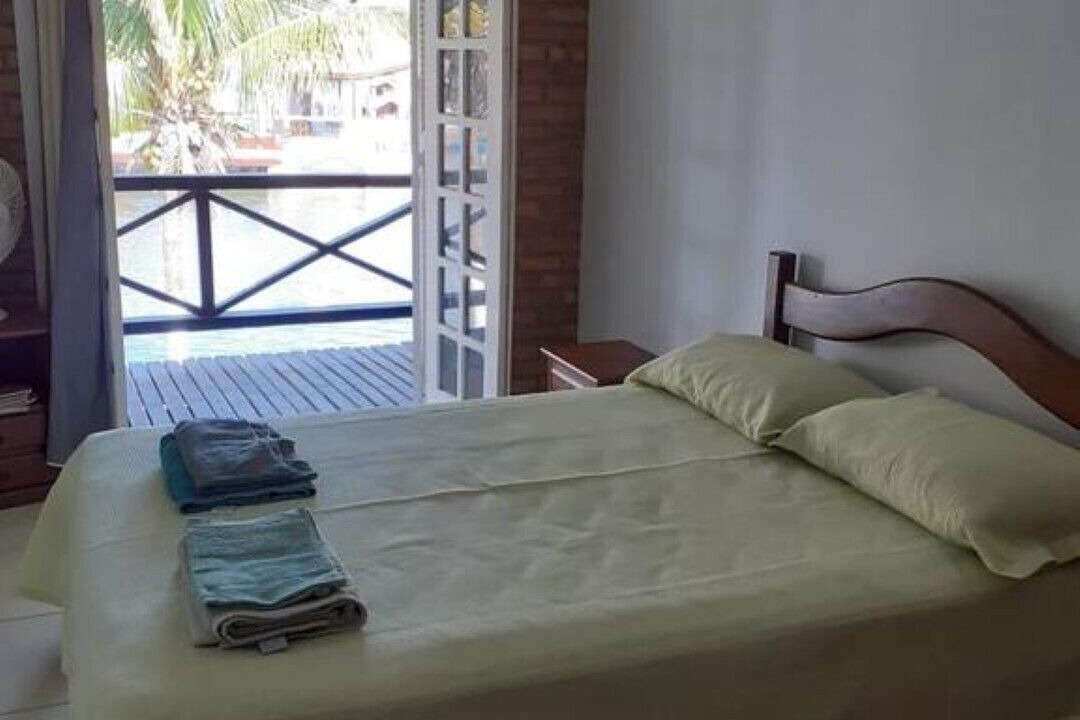 Photo of Bedroom in Pero