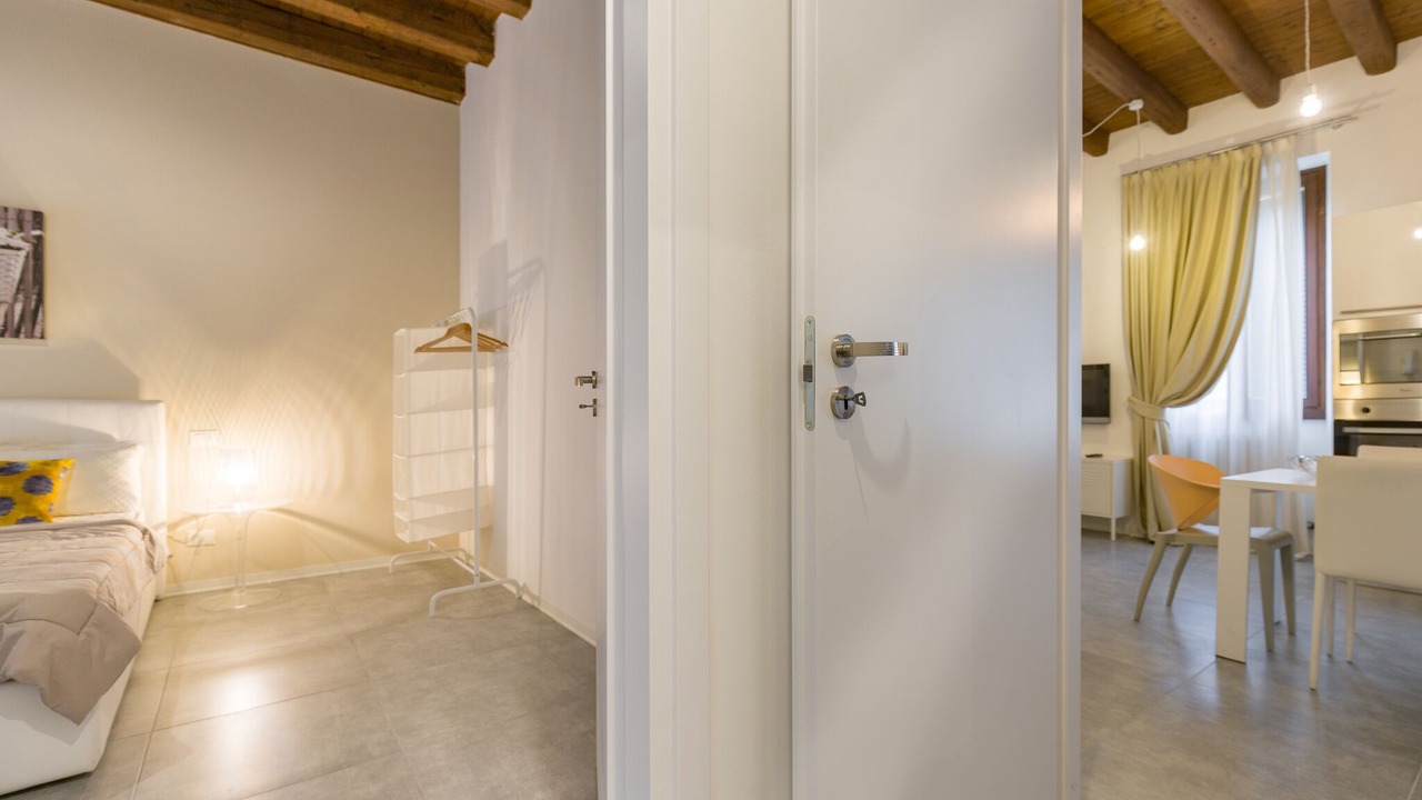 Photo of Bedroom in Verona City Centre