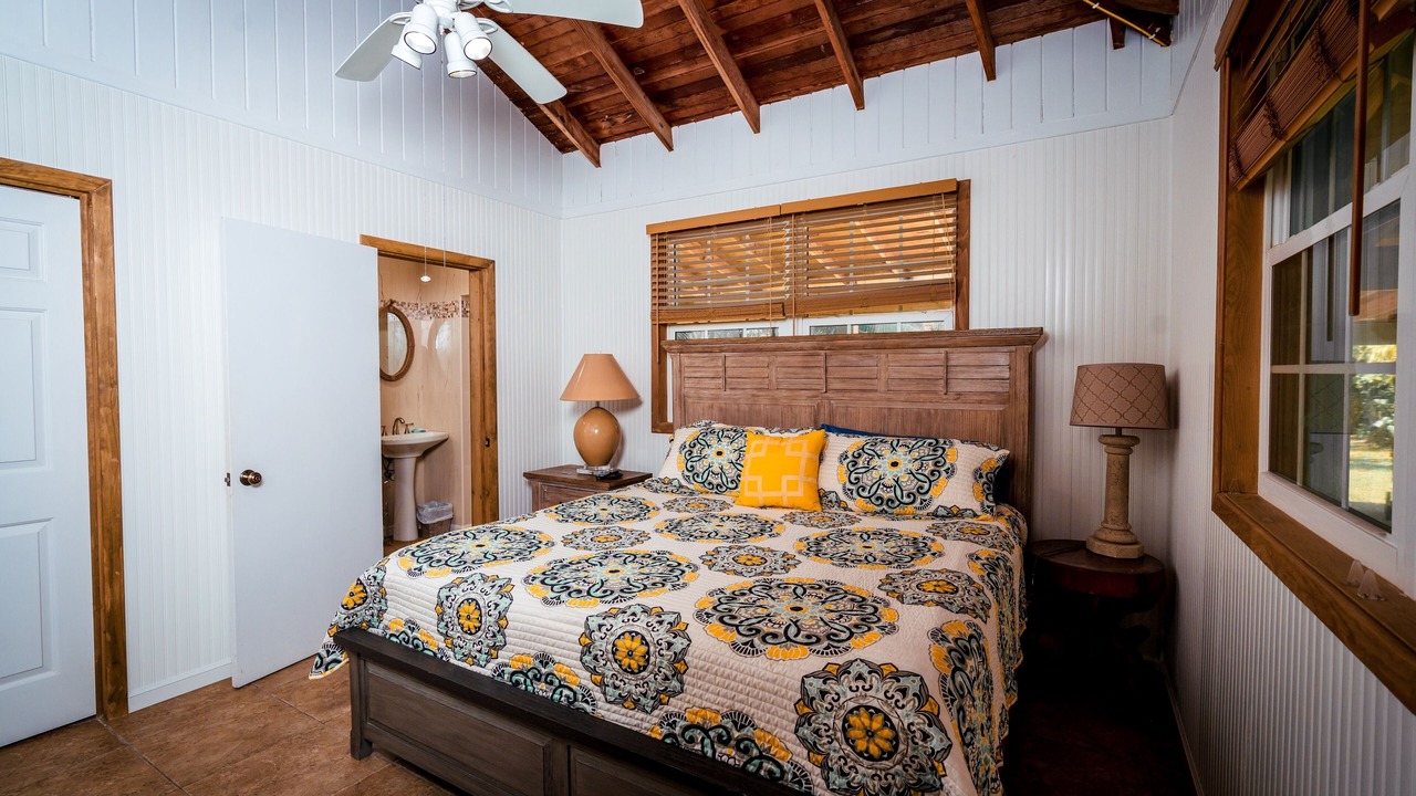 Photo of Bedroom in Spanish Wells