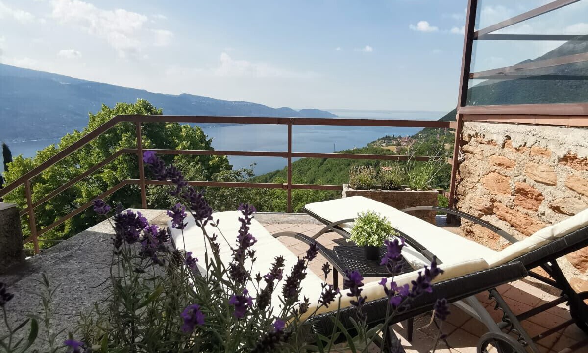 Photo of Patio Balcony in Aer