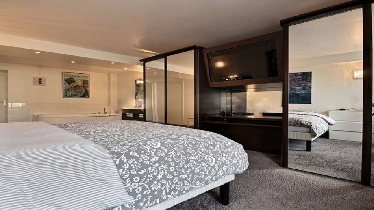 Photo of Bedroom in Quartier de la Monnaie
