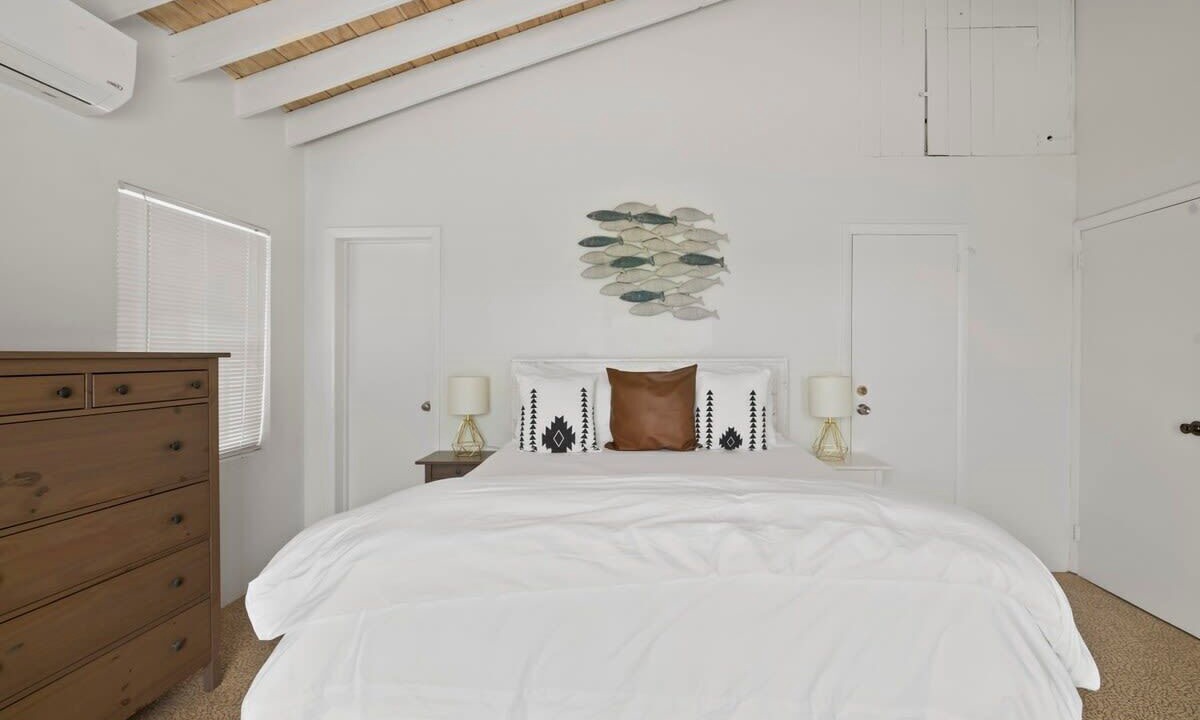 Photo of Bedroom in Great Exuma