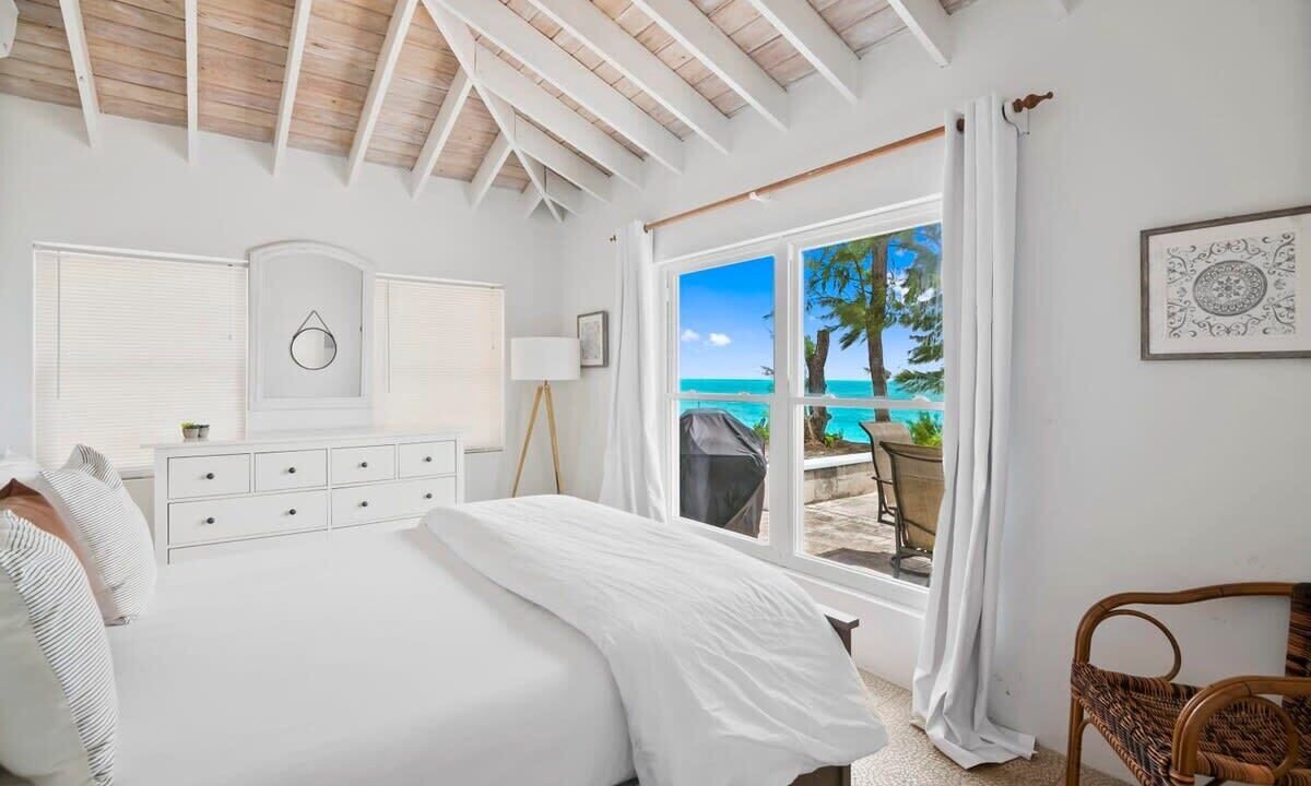 Photo of Bedroom in Great Exuma