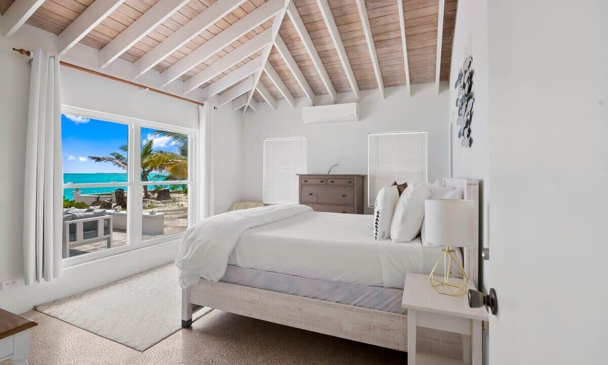 Photo of Bedroom in Great Exuma