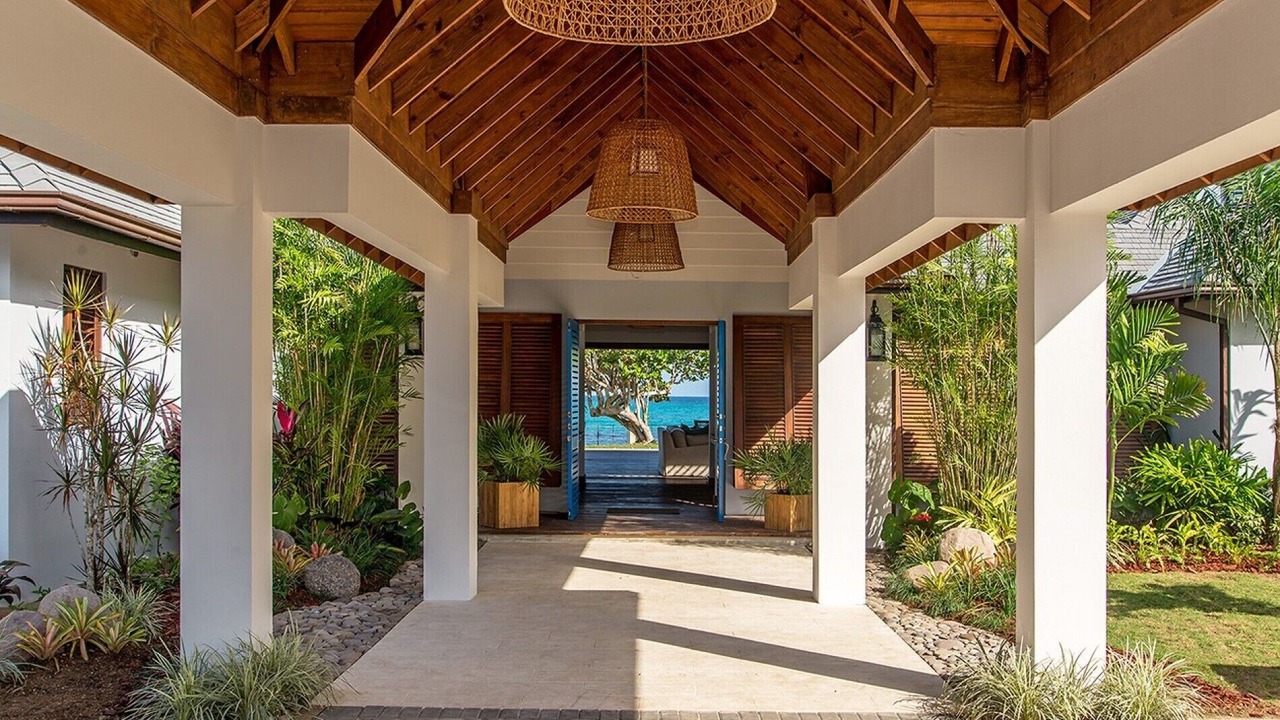 Photo of Patio Balcony in Mammee Bay