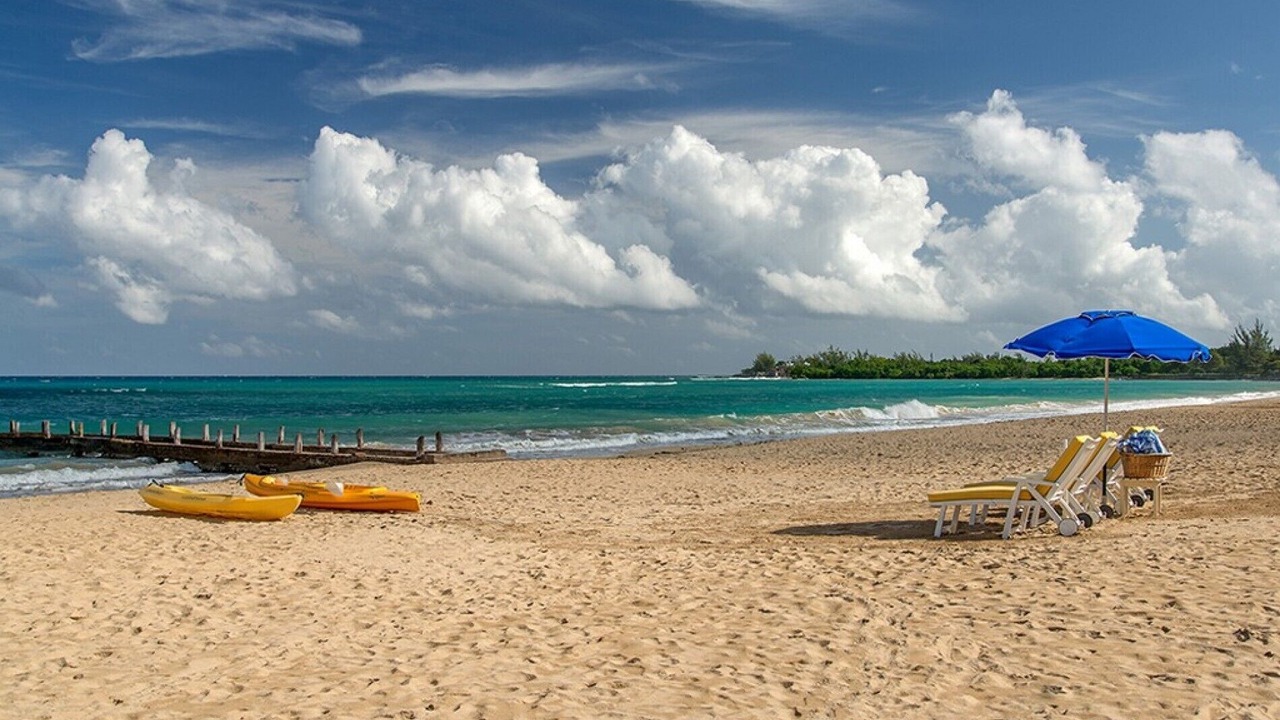 Photo of Others in Runaway Bay