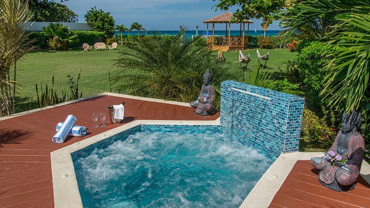 Photo of Outdoor in Runaway Bay