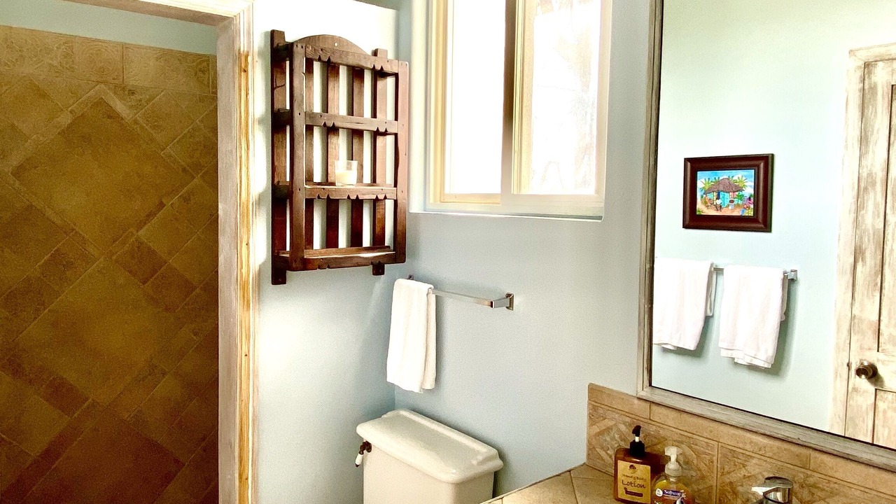 Photo of Bathroom in William's Town